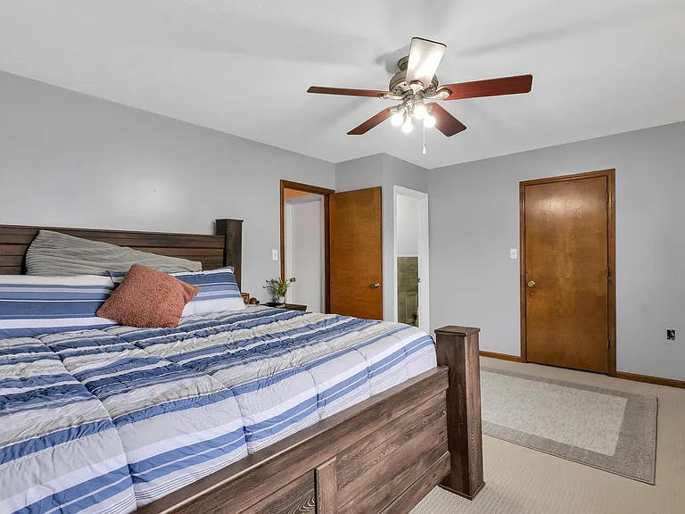 1060 Pebble Dr — Photo 20