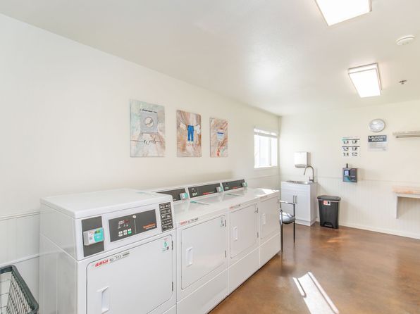 130 S 5th St, Lompoc, CA