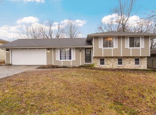 2516 W Blackburn Drive, Springfield, MO 65807