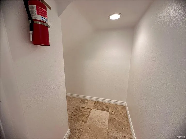 22867 Cove View St #C — Photo 23