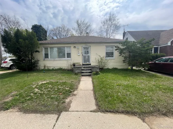 15494 Cedargrove St, Detroit, MI 48205