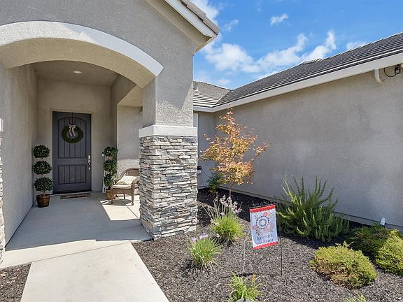 5th image of 2243 Kristina Miller Dr