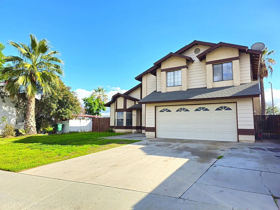 1st image of 24657 Carolyn Ave
