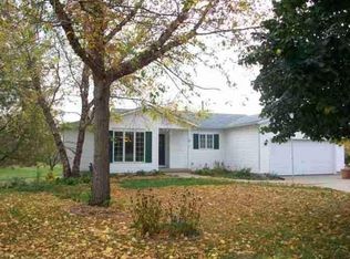 5 Pueblo Ct, Madison, WI 53719