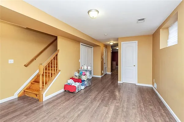 Sold by Ben Bay Realty of Marine Park  | media 15