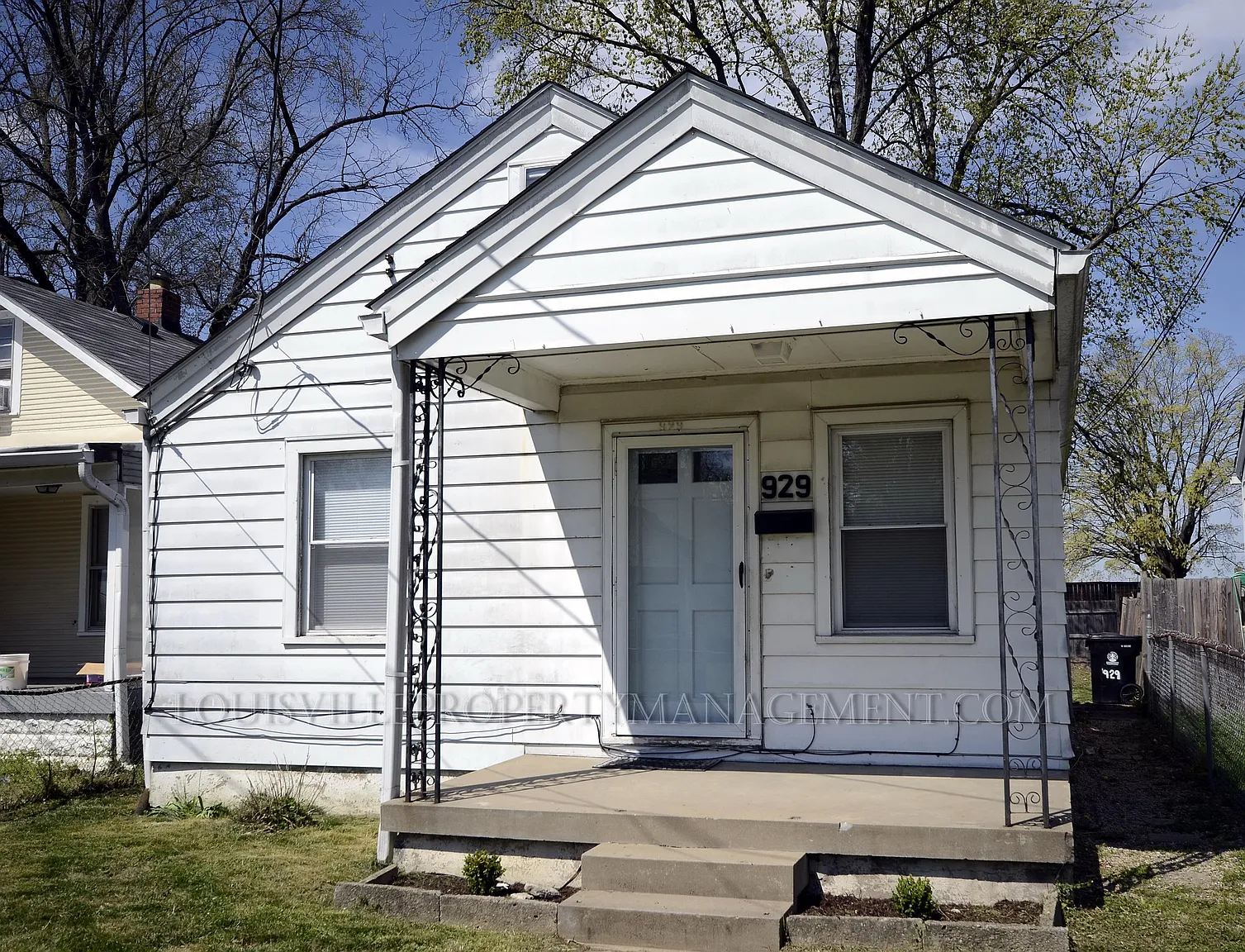 929 Dresden Ave photo 1