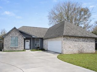 3689 Ramey Dr, Zachary, LA 70791