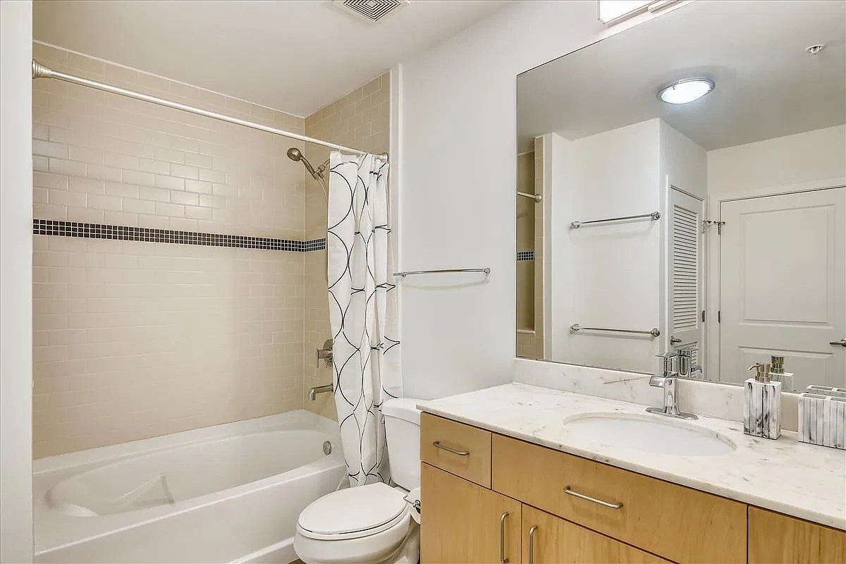 1 bed, 1.0 bath, 672 sqft, $1,850 — Photo 3