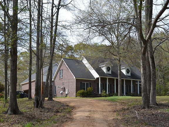 2nd image of 270 County Road 27