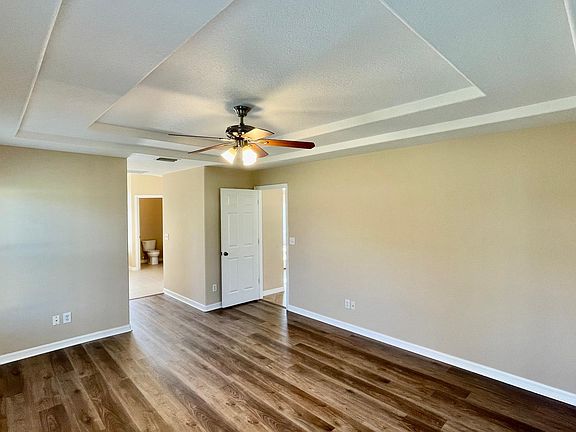 5th image of 14 Ziegfeld Pl