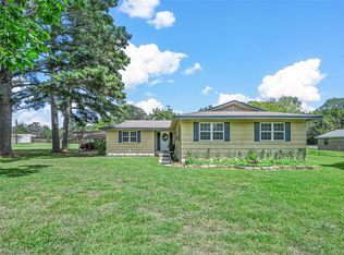 2016 Meadowview St, Alvarado, TX 76009