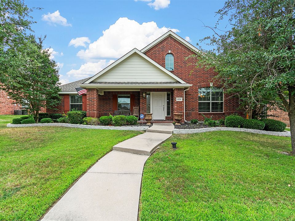 1st image of 4326 Bluffview Dr