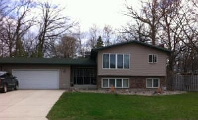 3rd image of 931 Pembina Trl