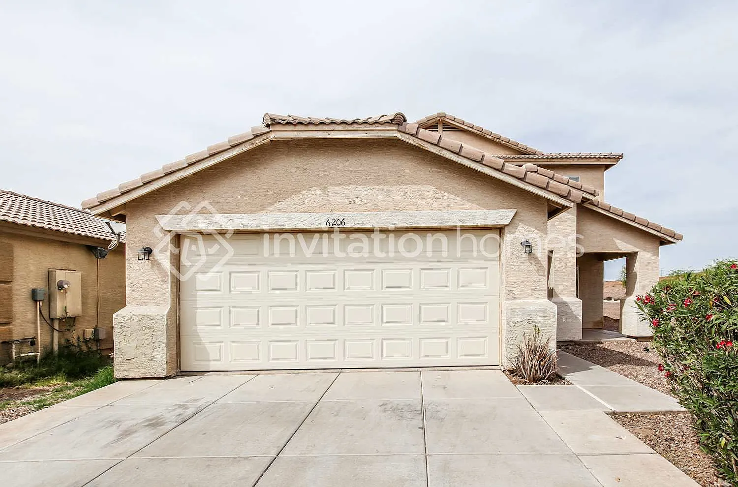 6206 W Wood St Phoenix, AZ 85043 — Photo 1