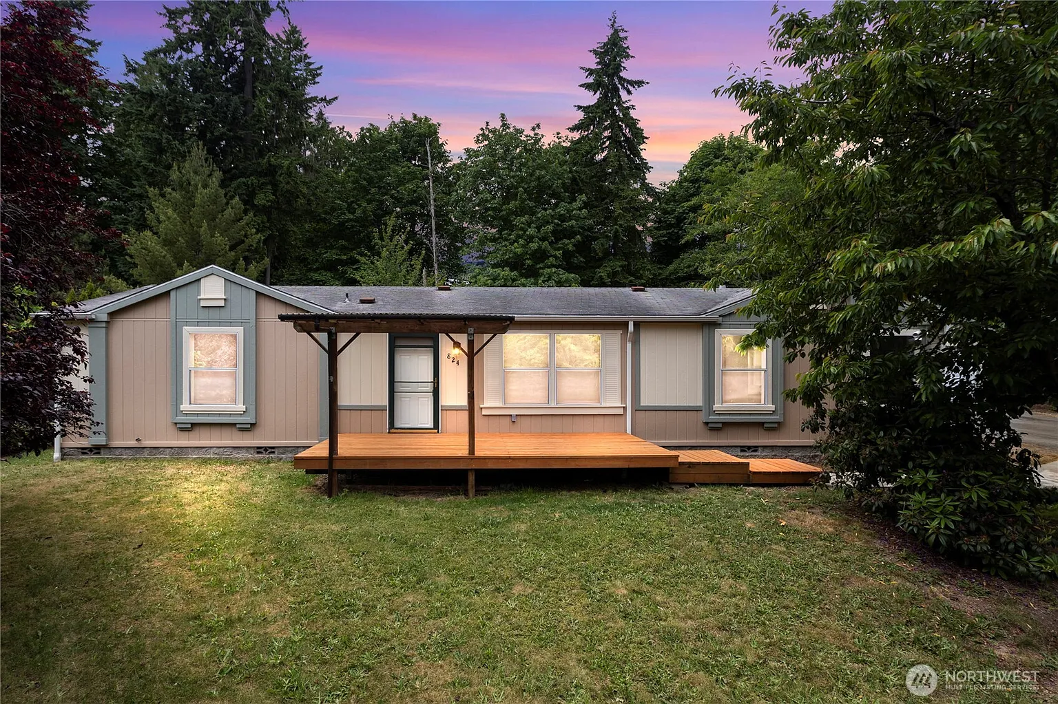 824 Cherub Place E photo 1