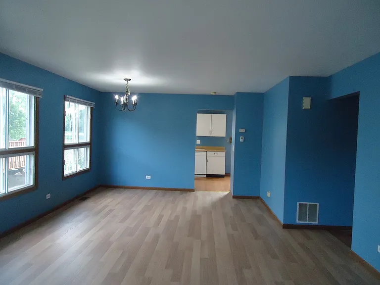 2539 Brunswick Cir — Photo 4