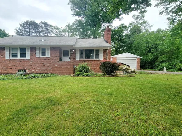5901 Brookland Rd, Alexandria, VA 22310