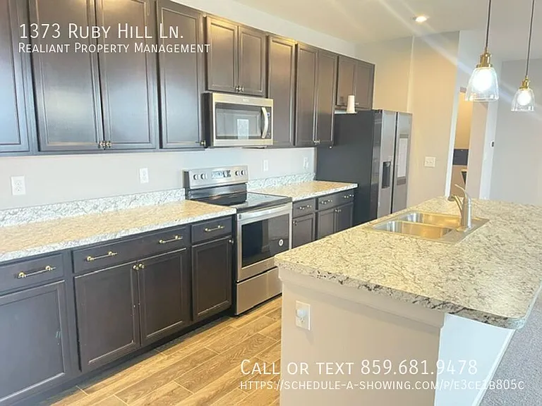1373 Rubyhill Ln — Photo 19