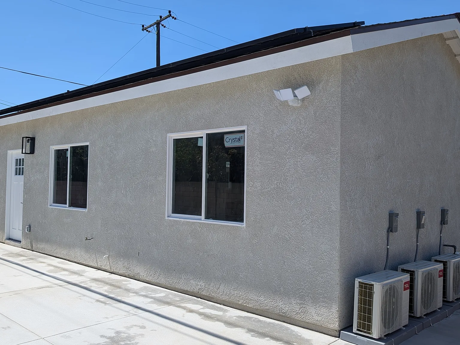 2 bed, 747 sqft, $2,700 — Photo 1