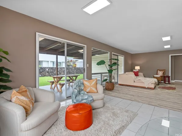 1289 Akele St, Kailua, HI 96734