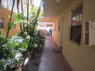 16150 NE 21st Ave APT 4, North Miami Beach, FL 33162
