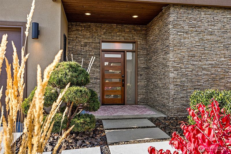 4th image of 4305 Catalyss Way