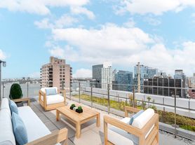 554 W 54th St
