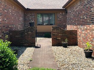 1817 Meramec Dr, Anderson, IN 46012