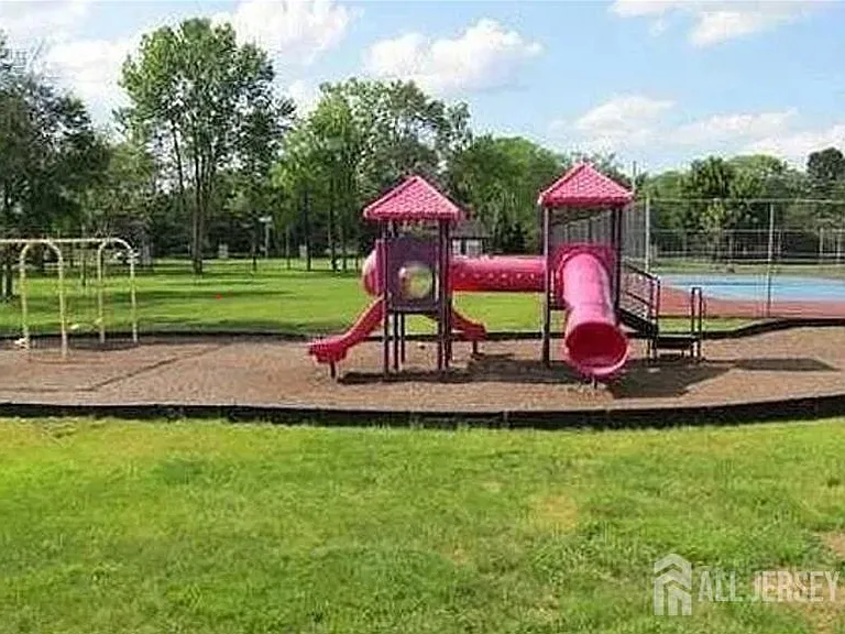 4806 Hana Rd — Photo 4