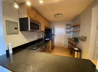 135 Inman St APT 1, Cambridge, MA 02139