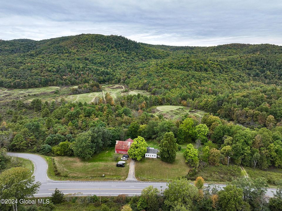 7th image of this home