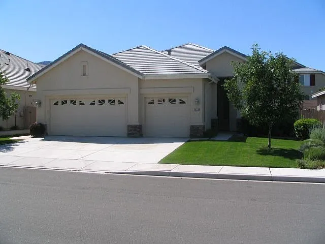 2450 Lincoln Meadows Dr photo 1