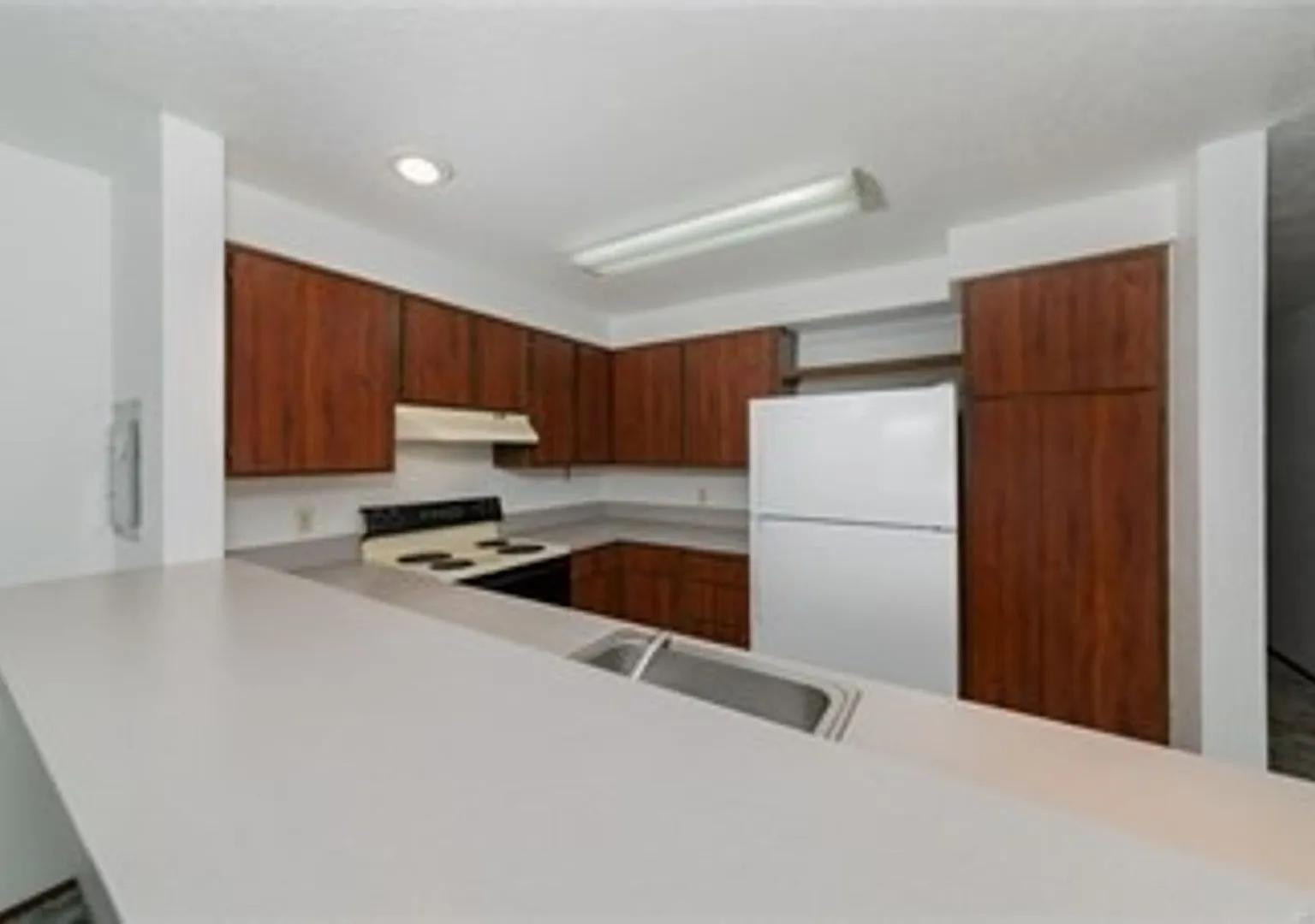 Sunset Ridge beautiful 2 bedrooms 1.5 Bath condo — Photo 4
