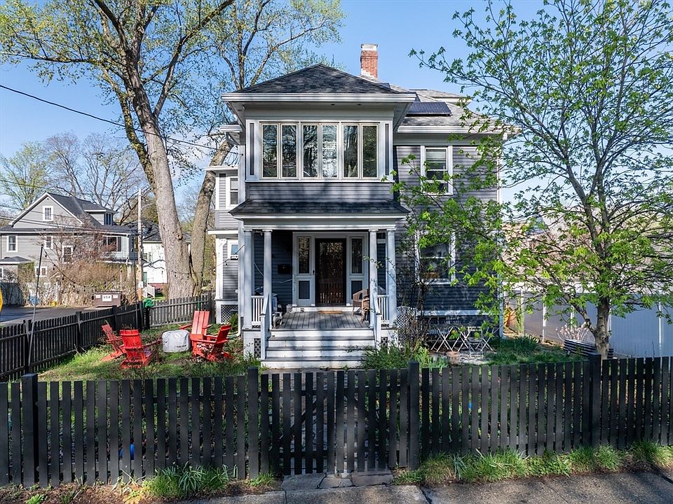1st image of 155 Prospect St
