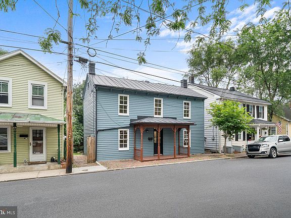 3rd image of 21 E Germain St