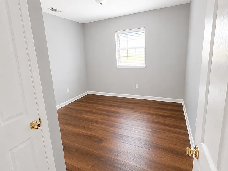 307 SE Avenue B #B — Photo 6