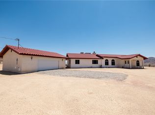 6333 Carodean Rd, Twentynine Palms, CA 92277