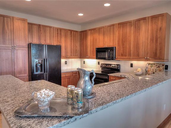 3rd image of 45 Chestnut Ln #45