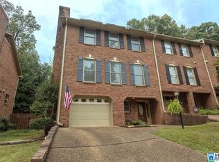 3707 Richelieu Dr, Hoover, AL 35216