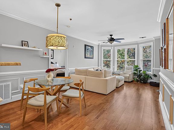 4th image of 1855 Stratford Park Pl APT 215