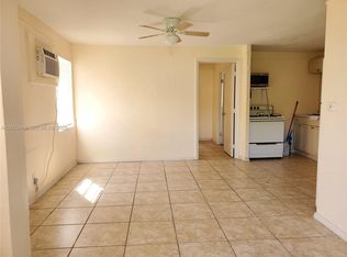 2114 McKinley St REAR A, Hollywood, FL 33020