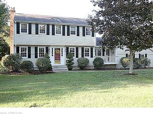 6 Brookhills Rd, Branford, CT 06405