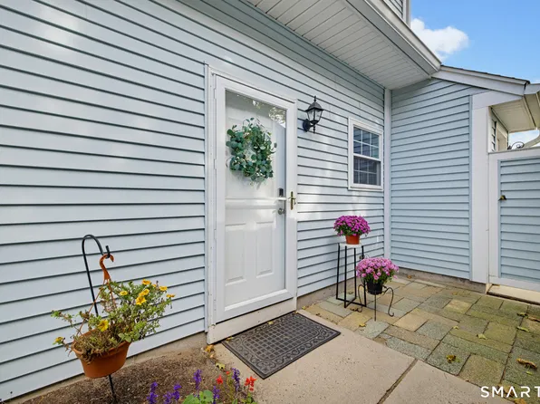 900 Misty Meadow Lane #900, South Windsor, CT 06074