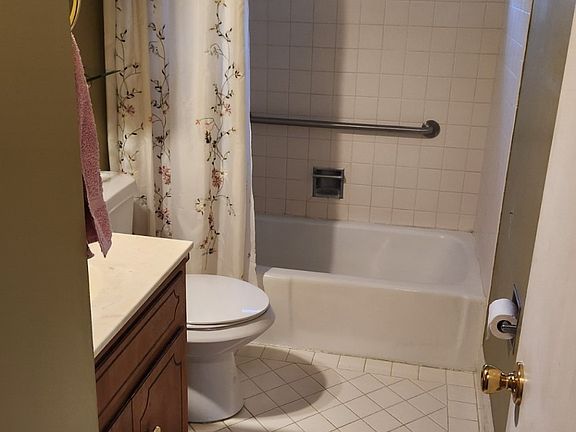 5th image of 5016 Allen Ct
