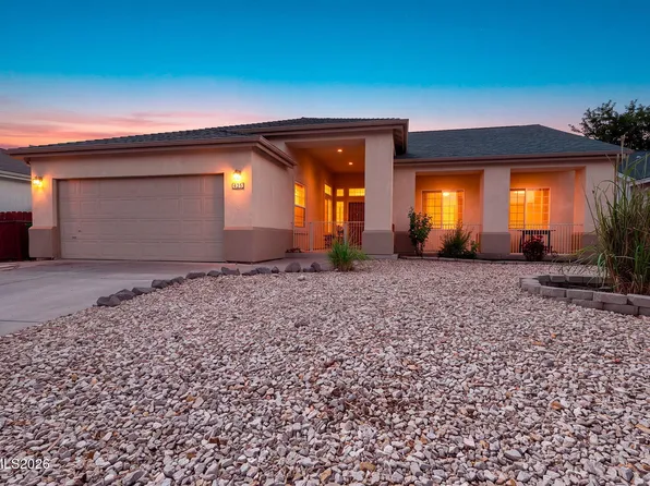 425 Crosswinds Dr, Dayton, NV 89403