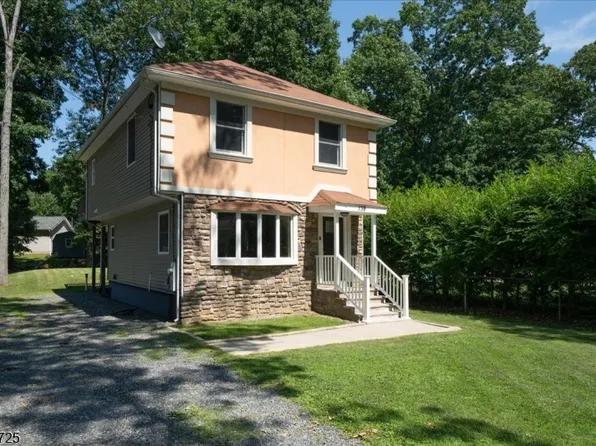 139 Harris Ave, Hopatcong Boro, NJ 07874