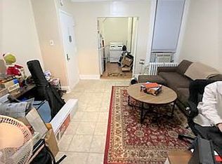 30-70 45th St #3R, Astoria, NY 11103