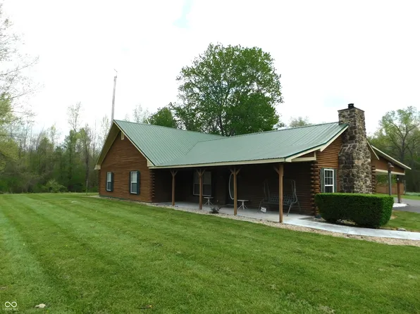 3737 W Thomastown Rd, Scottsburg, IN 47170