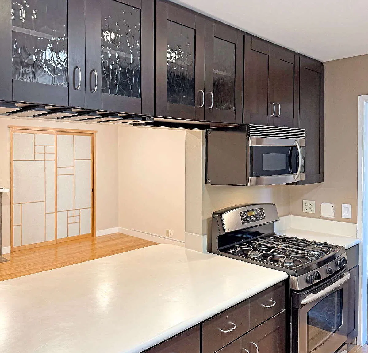 3 bed, 2.0 bath, 1398 sqft, $3,500 — Photo 2