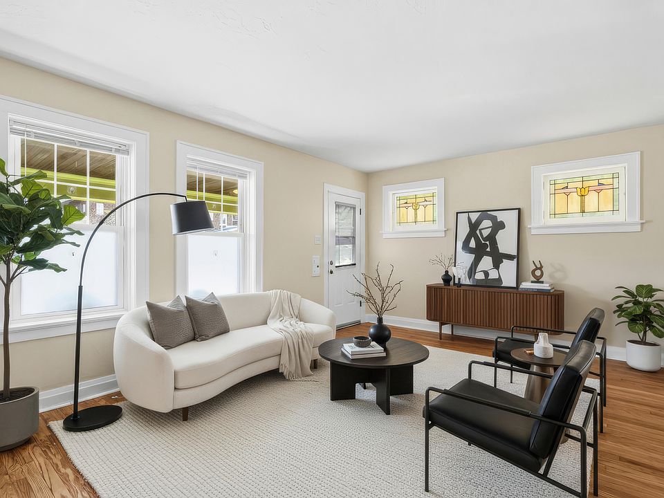 Living Room with Virtual staging- this area also makes a nice sized dining room